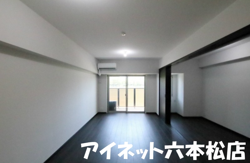 居室・リビング　広々14帖越えのリビングです。