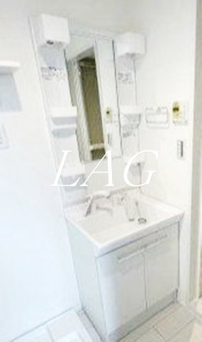 洗面設備　洗面台です。