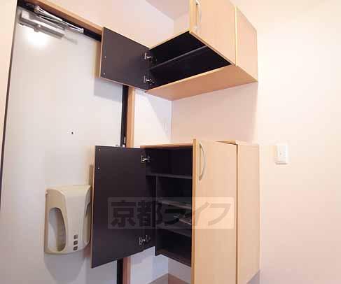 その他設備　収納たっぷりシューズボックスです。