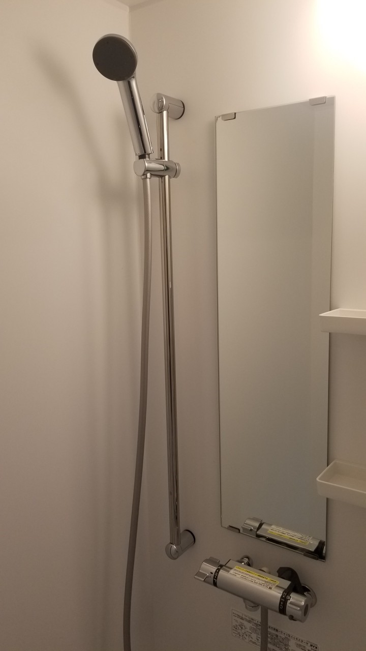 バス・シャワールーム