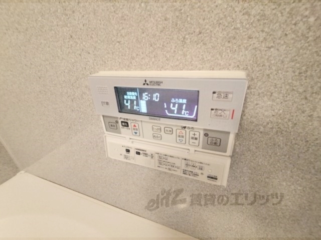 その他設備　給湯器リモコン