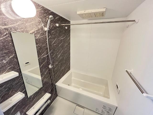 バス・シャワールーム　バス（イメージ）
