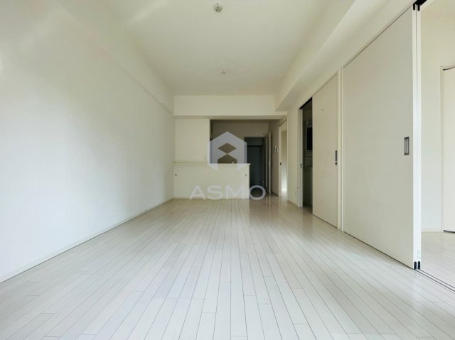 居室・リビング　同マンション別部屋　参考写真