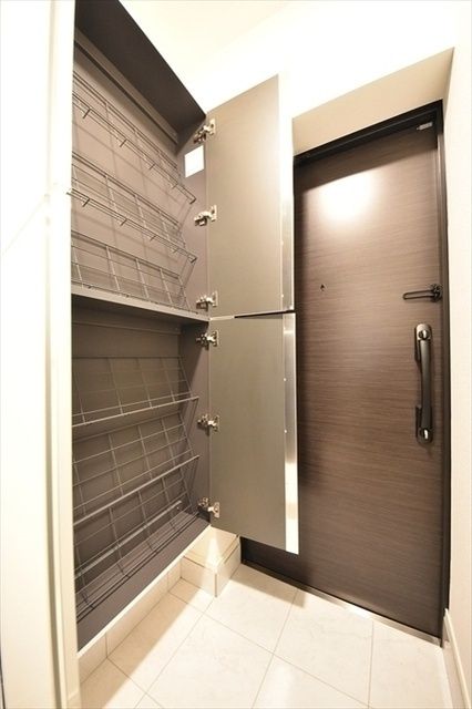 玄関　☆広々玄関☆