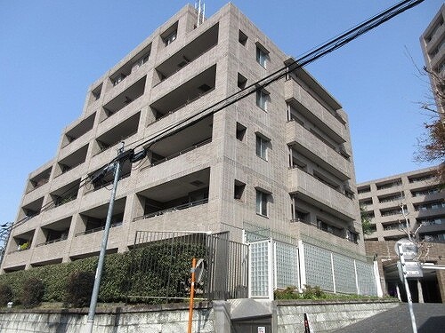 建物外観　建物外観　※2025年3月撮影の写真