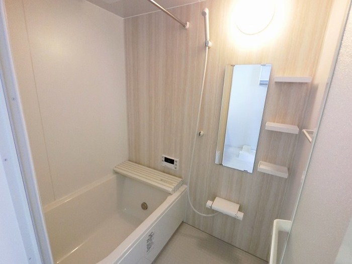 バス・シャワールーム　浴室 浴室換気暖房乾燥機付き