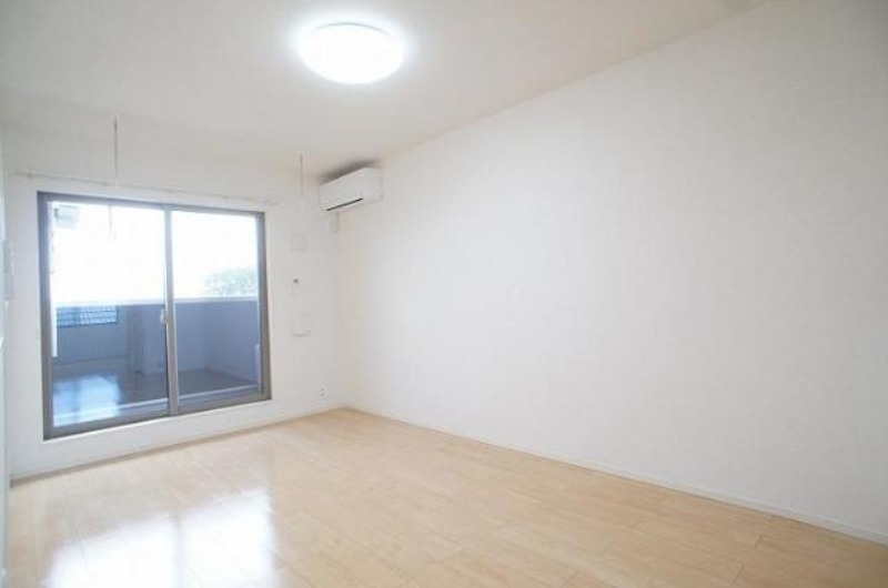 居室・リビング　図面と現状に相違がある場合には現状を優先