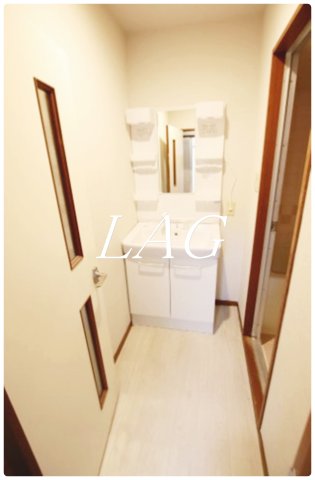 洗面設備　洗面台です。