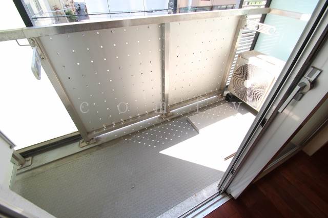 バルコニー　バルコニースペース。