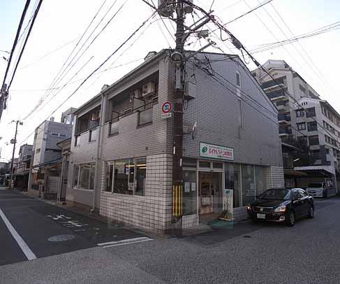 建物外観　大手筋商店街スグの物件です！
