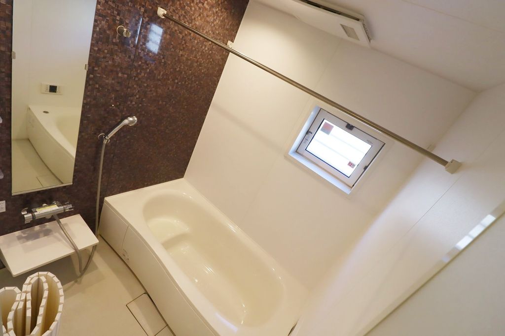 バス・シャワールーム　バス