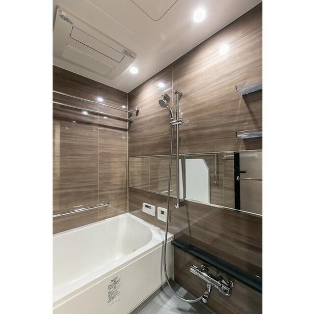 バス・シャワールーム　日々の暮らしに欠かせないお風呂です