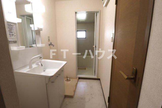 洗面設備　洗面所