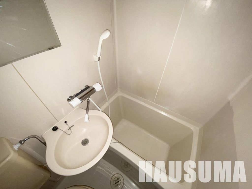 バス・シャワールーム　バス