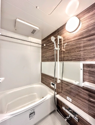 バス・シャワールーム