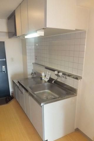 キッチン　自炊もしっかり出来ますよ。