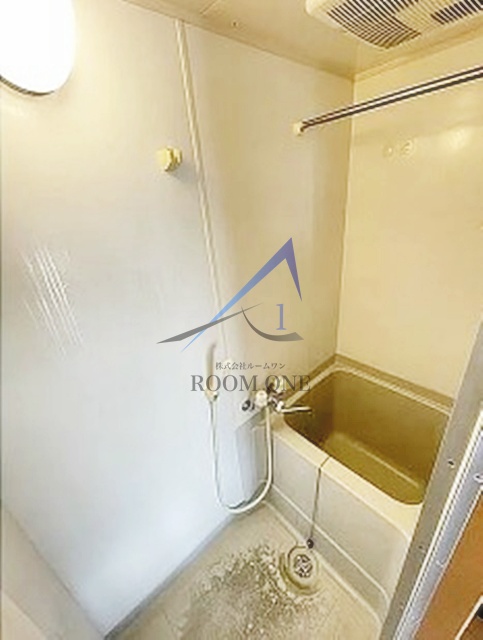 バス・シャワールーム　お風呂です。