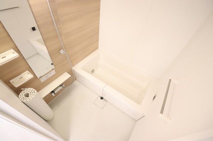 バス・シャワールーム　追い焚き給湯式浴室（浴室換気乾燥機付）