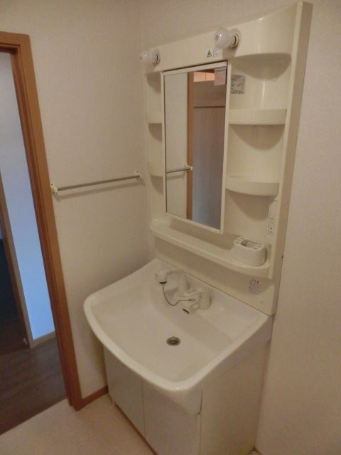 洗面設備　別室参照　現状優先