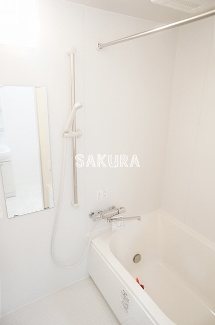 バス・シャワールーム　日々の疲れを癒すお風呂です♪