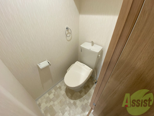 トイレ　ウォシュレット機能がついたトイレ。安心して使用できますね。