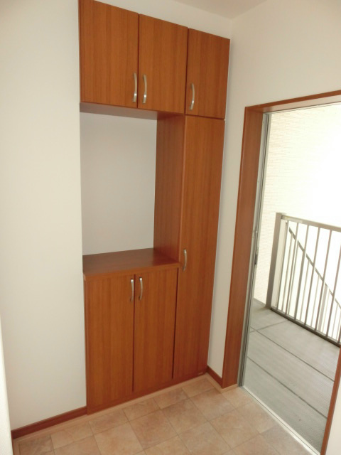 玄関　※他部屋参照