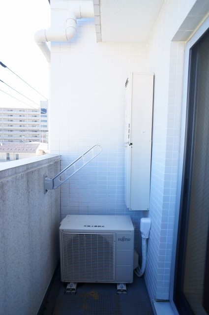 バルコニー　開放的で明るい空間を演出してくれるバルコニーです♪