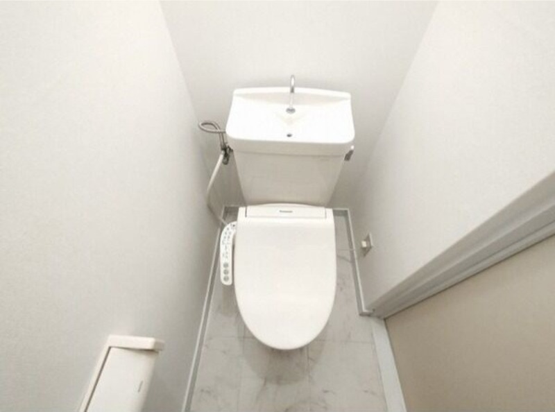 トイレ　図面と現状に相違がある場合には現状を優先