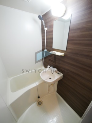 バス・シャワールーム　綺麗なお風呂です！