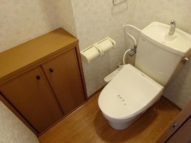 トイレ　シャワー付トイレ