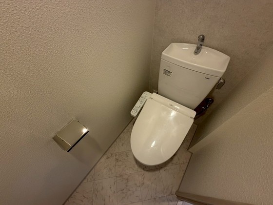 トイレ　※別部屋の写真です