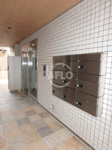 エントランス　RAPPORT（ラポート）　エントランス