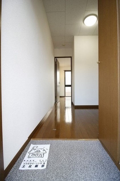 玄関　別部屋参照写真