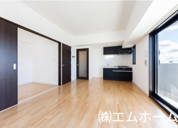 居室・リビング　LDK12帖　システムキッチン