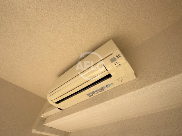 その他設備　エステムプラザ難波WESTリバークロス　エアコン
