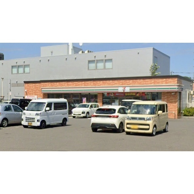 コンビニ　セブン－イレブン　東札幌５条４丁目店（コンビニ）まで400m