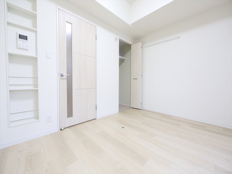 居室・リビング　洋室7帖　クローゼット付（収納充実してます）