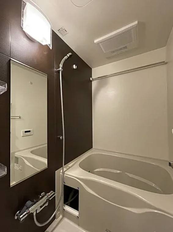 バス・シャワールーム　風呂