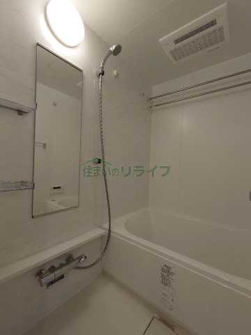 バス・シャワールーム　コンフォリア東新宿　※同タイプの別部屋写真です