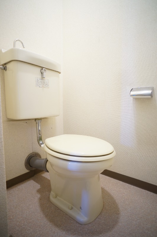 トイレ　別号室