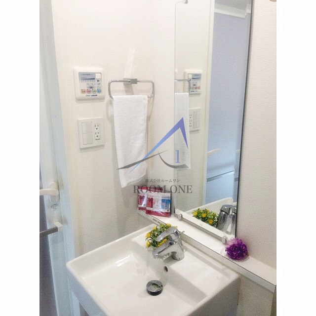 洗面設備　洗面台です。