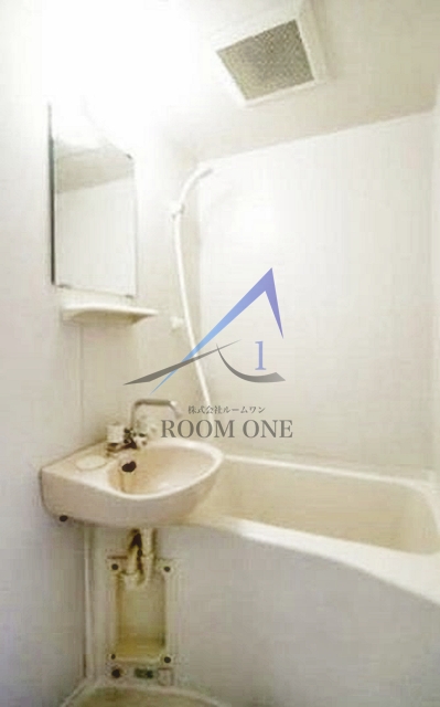 バス・シャワールーム　お風呂です。