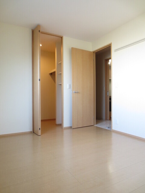 その他部屋・スペース　１０５　ウォークインクローゼット付き洋室