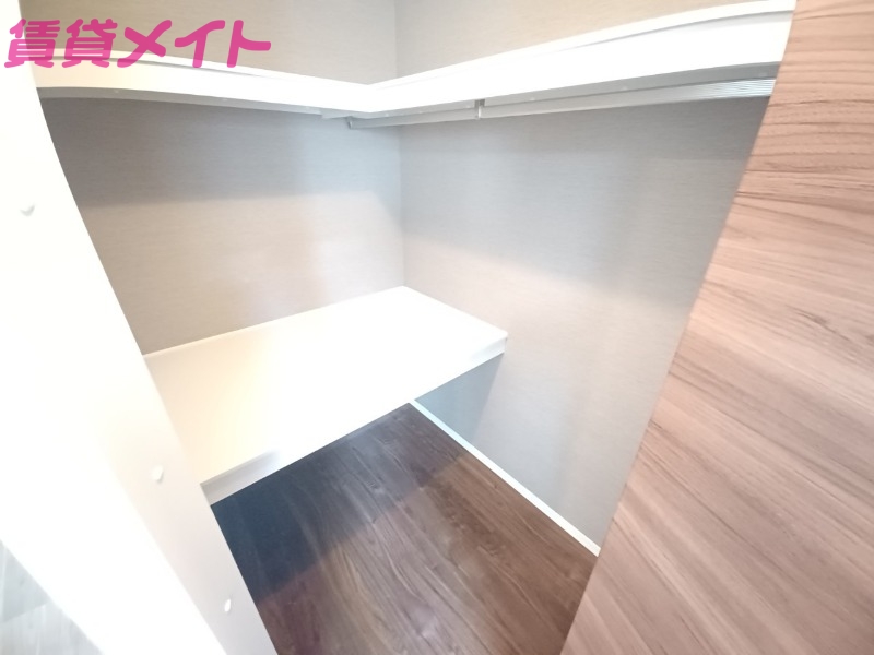 収納　別部屋写真参照。現状優先になります。