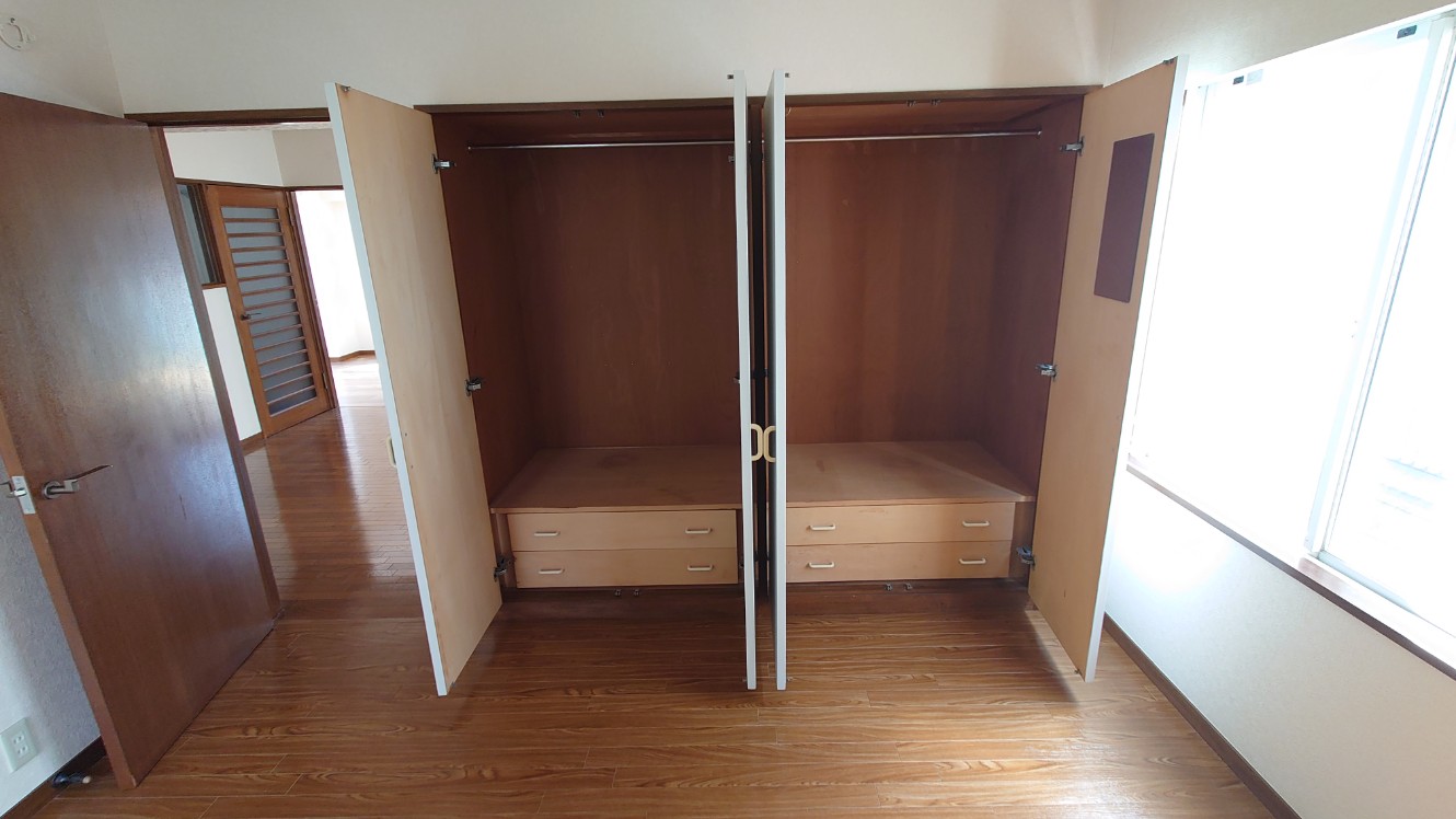 収納　クローゼットです。