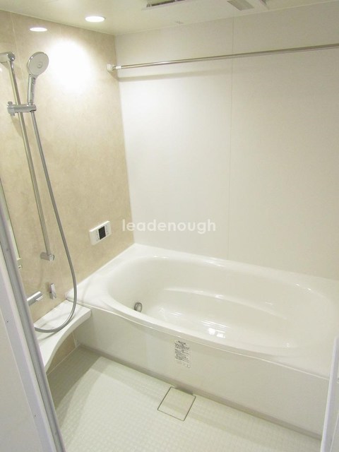 バス・シャワールーム　同施工会社イメージ写真