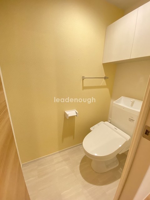 トイレ　同施工会社イメージ写真