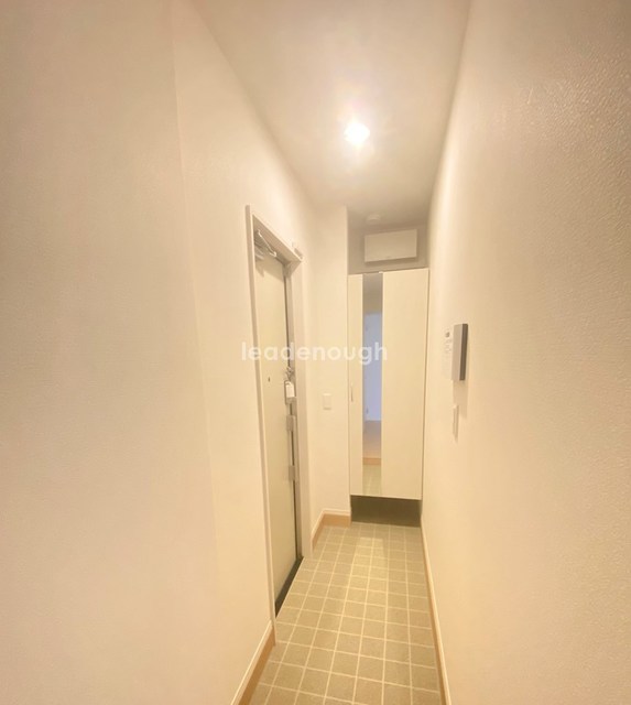 玄関　同施工会社イメージ写真