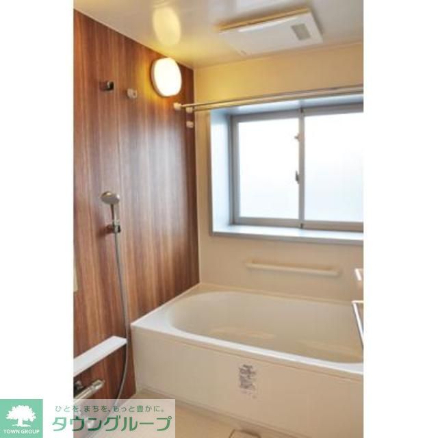 バス・シャワールーム　※写真は同タイプ住戸です。