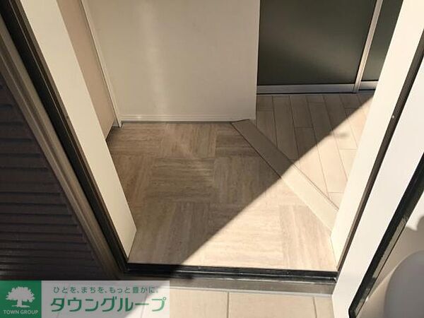 玄関　お問合せは【タウンハウジング】まで！※現地待合わせ相談可！